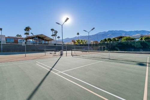 Ranch Club Serenity By Oranj Palm