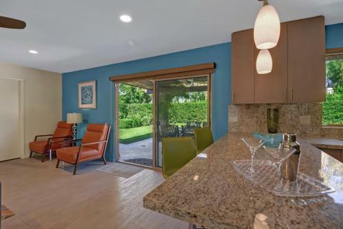 Escoba Retreat By Oranj Palm