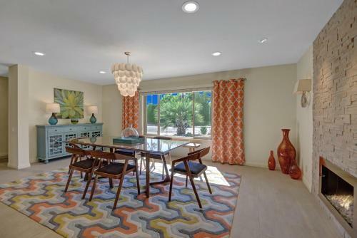 Escoba Retreat By Oranj Palm