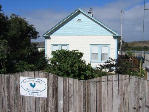 Agroturismo Pescadero Creek Inn