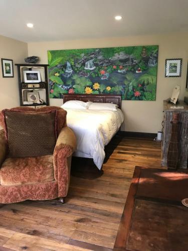 Hostal Spacious Guest House, Pool & Spa, Close To Beach!