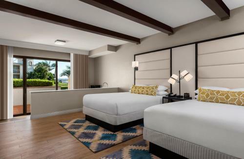 Hotel San Diego Mission Bay Resort