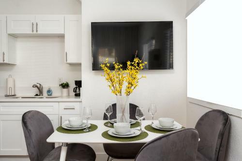 Apartamento Super Host Luxury 2/1 Apt