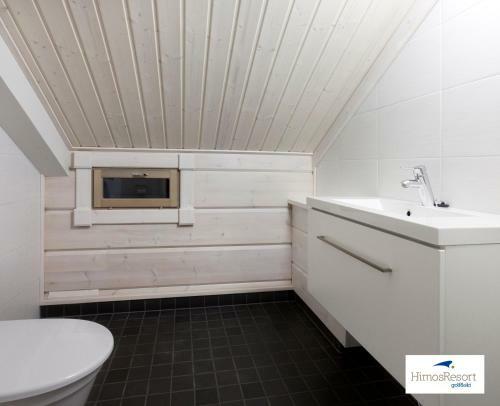 Helmikk�polku Cottage