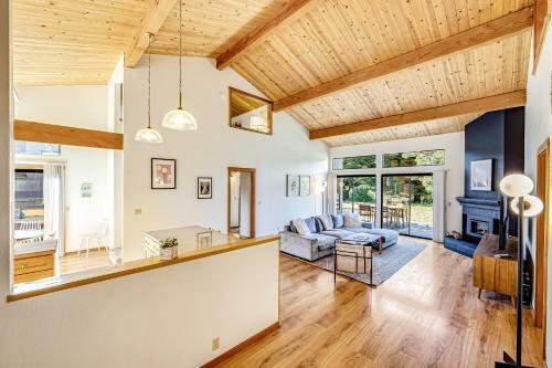 Hilma House