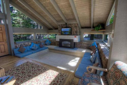 Lucky Lady 404 By Lake Tahoe Accommodations