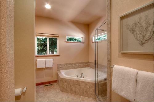 Alpine Haus Tahoe By Lake Tahoe Accommodations