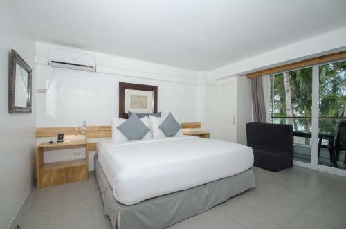 Zuzuni Boutique Hotel
