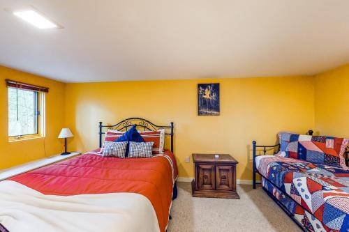 Gold King Comfort