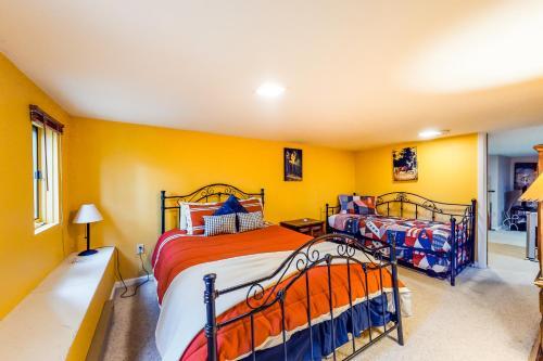 Gold King Comfort