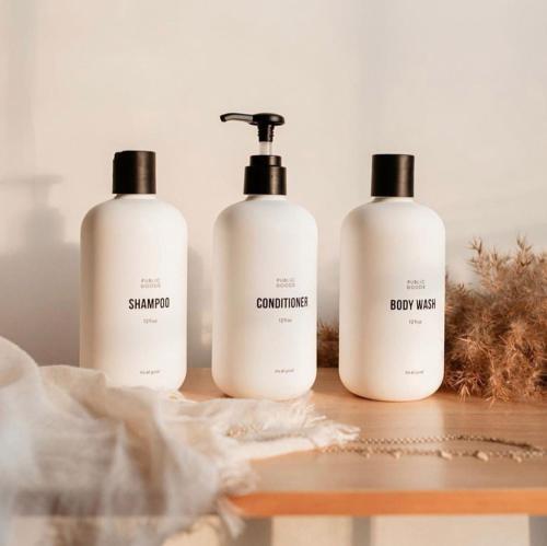 Majestic Lodge Retreat Amenities Views