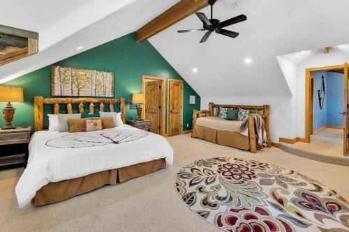 Majestic Lodge Retreat Amenities Views