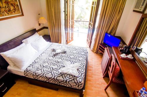 Bed & Breakfast Grand Luis Mountain Resort And Conference Centre