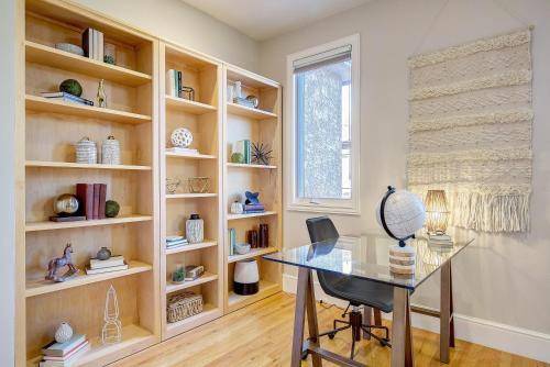 Luxe Family Getaway Pool Table & Arcade Sleeps 12