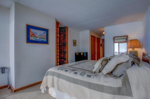 Apartamento 207 Point Dillon Condo