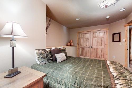 Ultimate Escape In The Rockies Log Home #3150