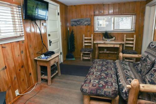 Triple R Cottages By Rocky Mountain Resorts