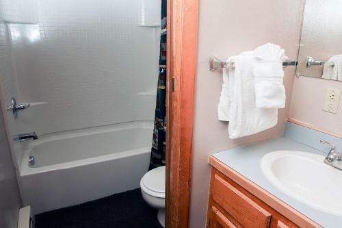 Lazy R Cottages By Rocky Mountain Resorts