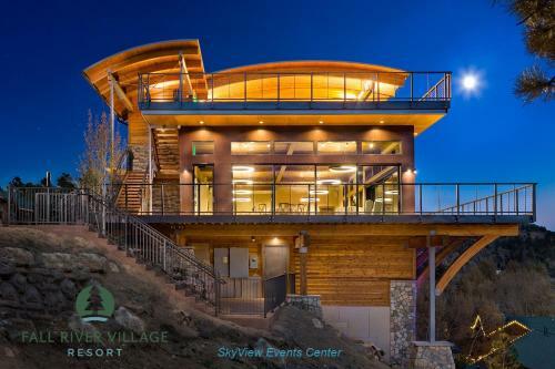 Unit 136 Longs Peak Upper Level