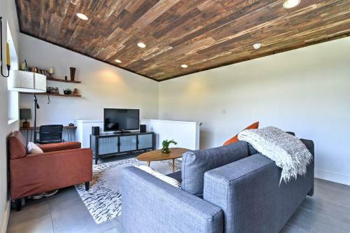 Exceptional Fairplay Getaway With Deck And Valley View!