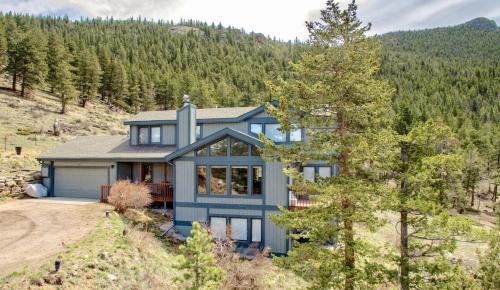 Reverie Luxury Home At Windcliff Condo