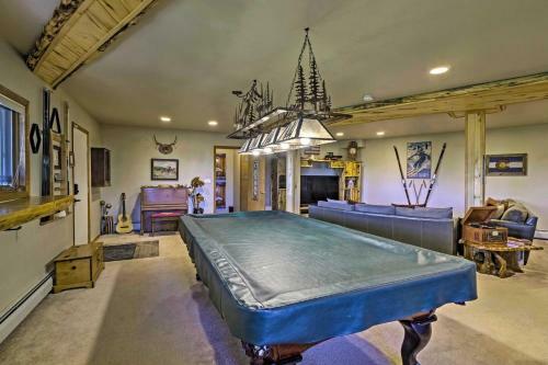 Ultimate Mtn Retreat Hot Tub, Fire Pit, Etc!