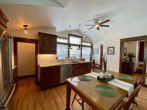 Apartamento The Bears Den! Walk To Town & Csu!