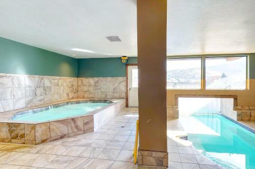 The Inn At Silvercreek Lofted Living