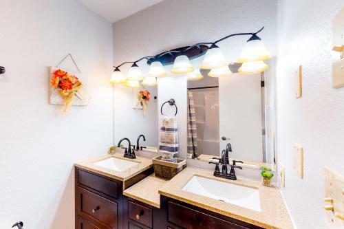 The Inn At Silvercreek Lofted Living