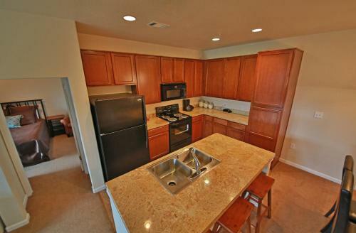 Lodge At Ten Mile