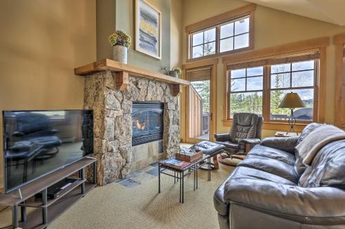 Apartamento Spacious Keystone Condo On Golf Course With Mtn View!