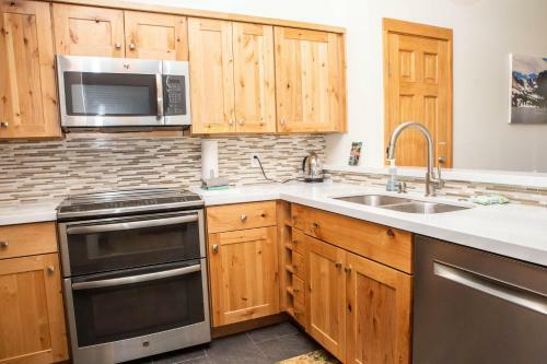 1622 Quicksilver Townhouse