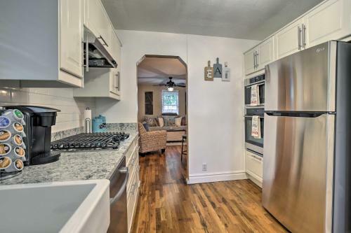 Updated Pet-friendly Home, Walk To Dtwn Littleton!
