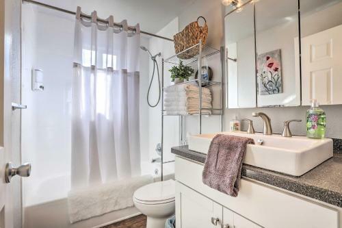 Duplex With Private Yard, 3 Mi To Dtwn Loveland