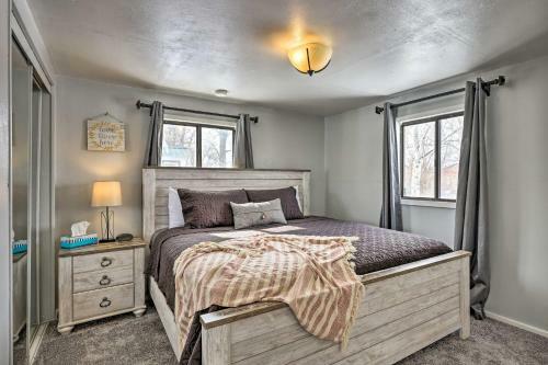 Cozy Kremmling Retreat With Mountain Views!