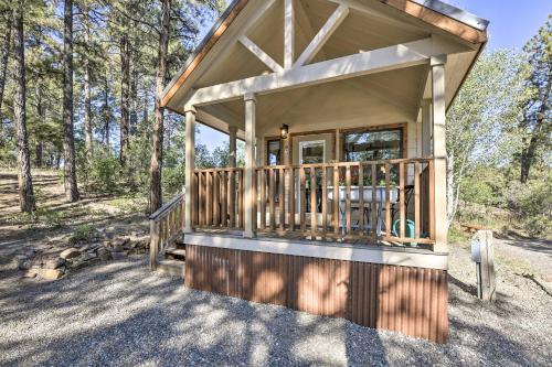 Roomy Pagosa Springs Tiny Cabin 1mi Downtown