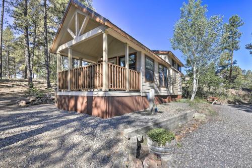 Roomy Pagosa Springs Tiny Cabin 1mi Downtown