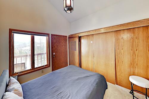 Mountain-view Retreat With Private Hot Tub Duplex