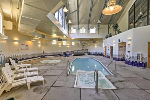 Apartamento Silverthorne Condo With Balcony, Near Keystone!