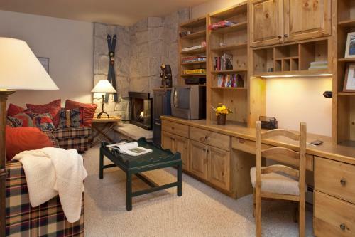 Hotel Shadowbrook, A Destination By Hyatt Residence