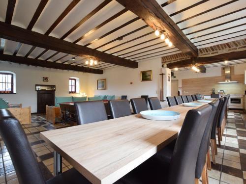Holiday Home Le Relais De Chasse Melreuxhotton