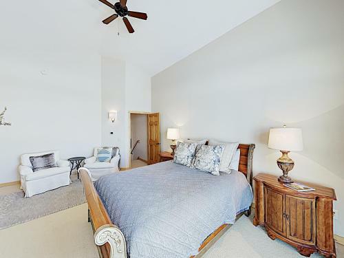 Choice Mountain-view New-build With Private Garage Home