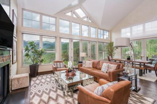 Cassidy Ridge Condos