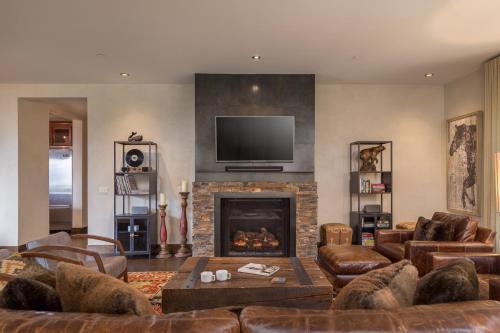Cassidy Ridge Condos