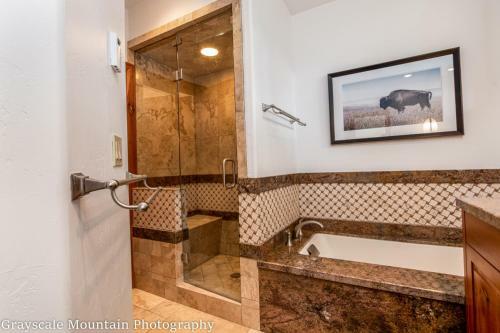 Aspen Ridge 16 - A Peakside Condominium