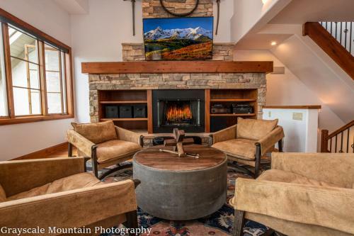 Aspen Ridge 16 - A Peakside Condominium