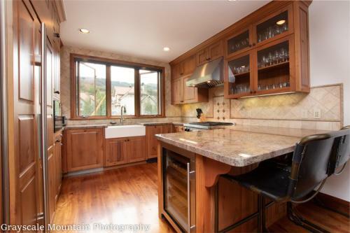 Aspen Ridge 16 - A Peakside Condominium