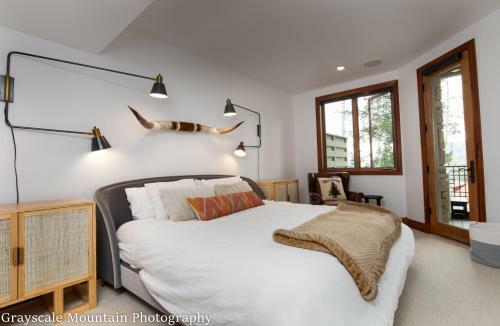 Aspen Ridge 16 - A Peakside Condominium
