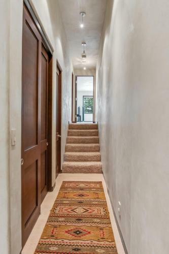 Colorado Ave East 327 - Bear Creek West