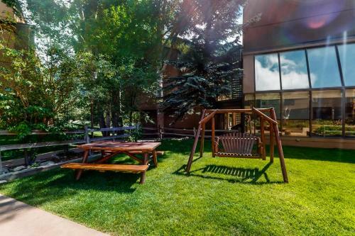 Perfect Pitkin Creek Condo